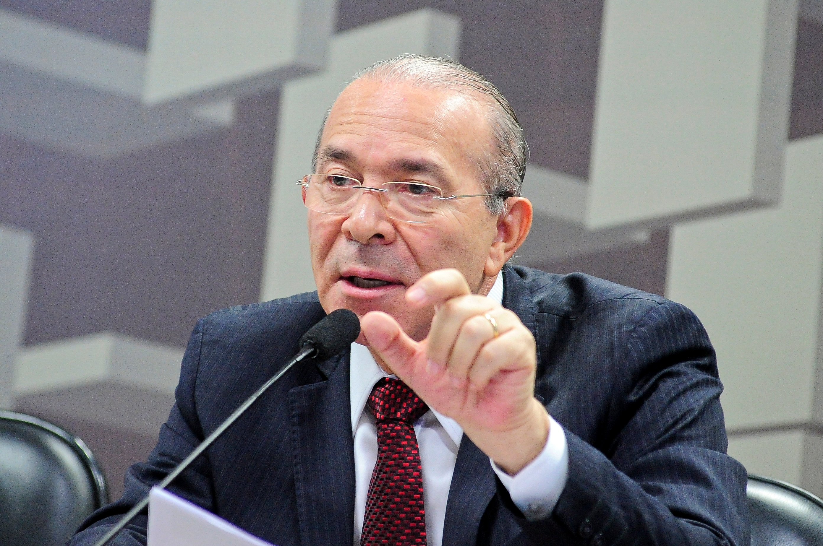 Governo aumenta em 120% valor do limite para definir modalidade de contratação pela Lei de Licitações Governo aumenta em 120% valor do limite para definir modalidade de contratação pela Lei de Licitações