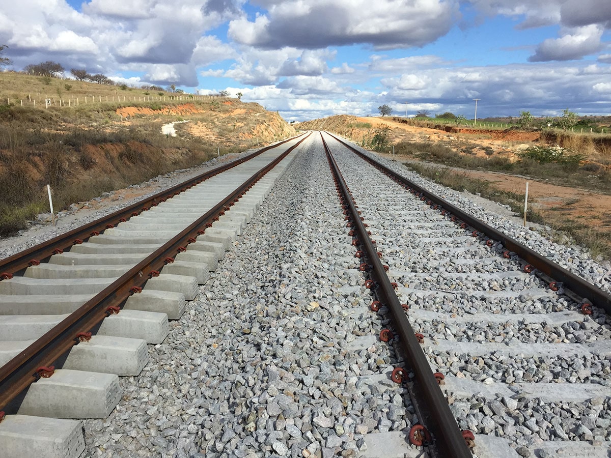 Consultas públicas da Fiol e renovação de ferrovias da Vale serão apresentadas em junho