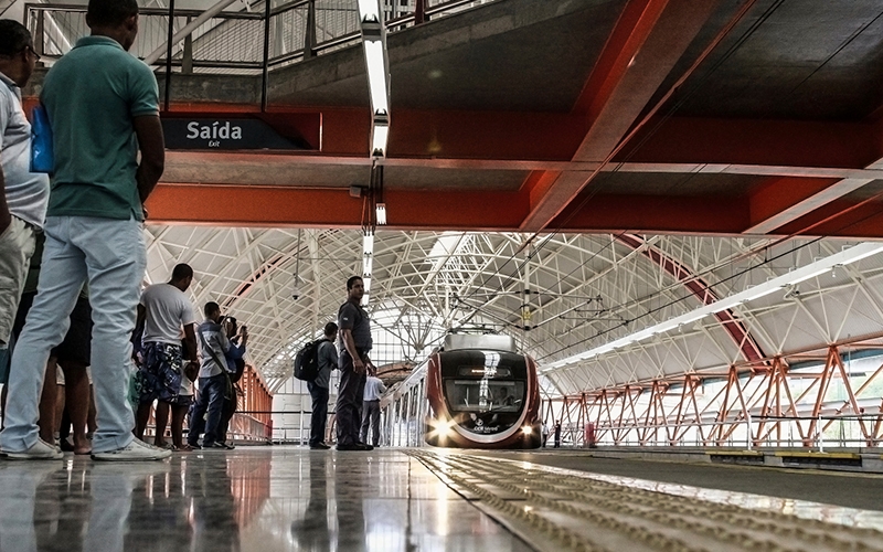 Candidatos falam em estabilidade para país voltar a ter investimento em infraestrutura