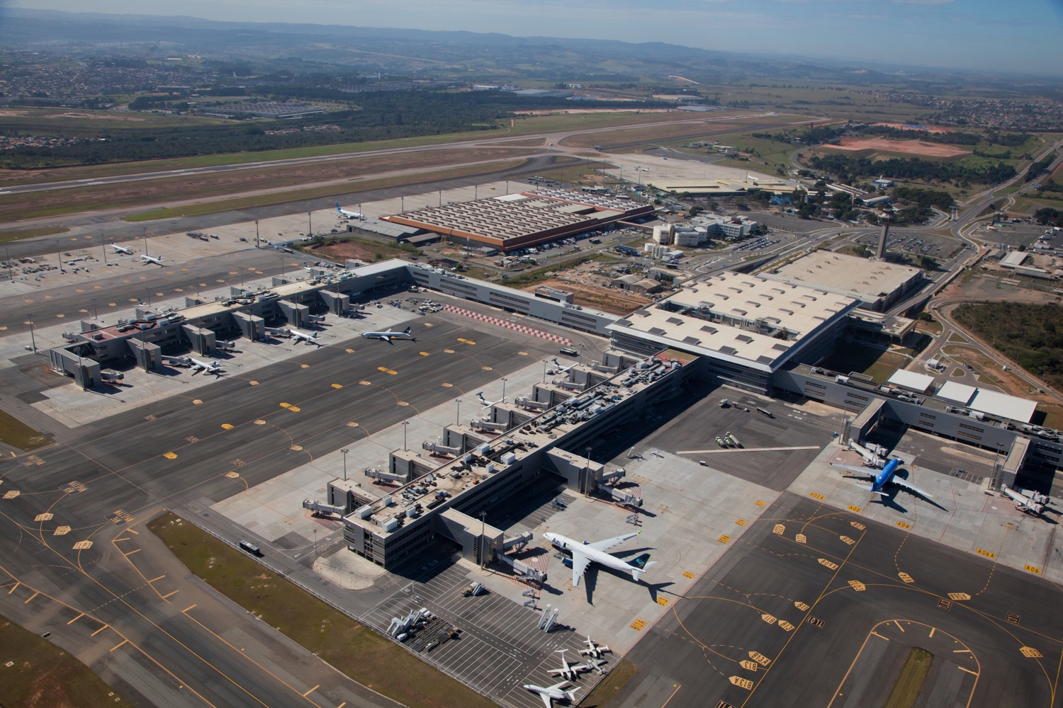 Tarifas de embarque dos aeroportos de Guarulhos e Viracopos, em SP, sofrem aumento