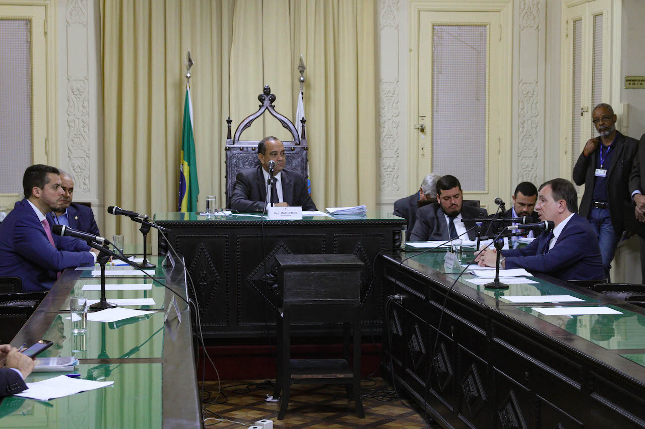 Governo do RJ e Alerj pressionam por revisão antecipada das concessões de gás no estado Governo do RJ e Alerj pressionam por revisão antecipada das concessões de gás no estado