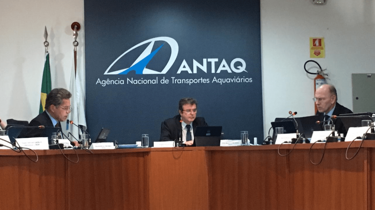 Cobrança de SSE/THC2 é aprovada sem introdução de franquia e com preço-teto que será estudado Cobrança de SSE/THC2 é aprovada sem introdução de franquia e com preço-teto que será estudado