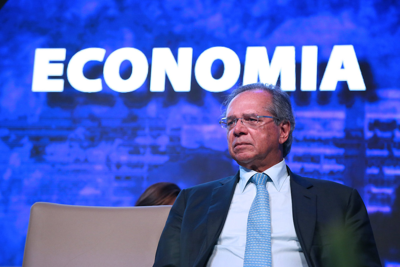 Governo publica decreto que dá a Guedes poderes sobre estatais e esvazia outros ministérios Governo publica decreto que dá a Guedes poderes sobre estatais e esvazia outros ministérios