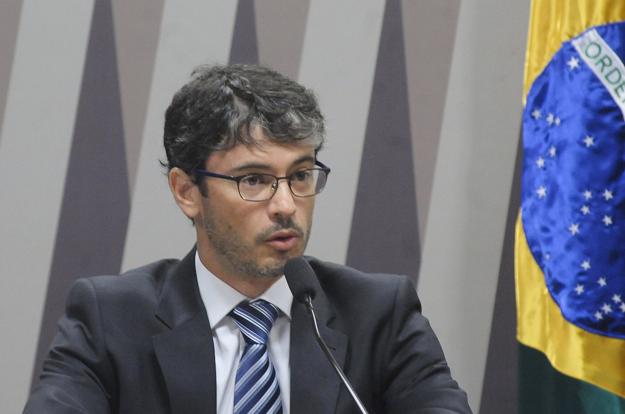 Conheça os substitutos que vão compor as diretorias vagas das agências de transportes Conheça os substitutos que vão compor as diretorias vagas das agências de transportes