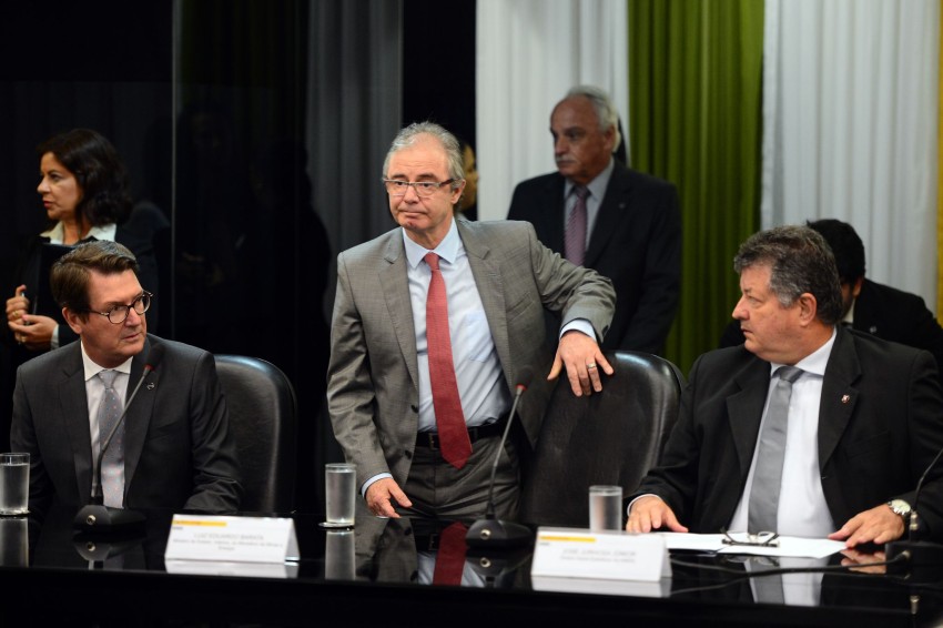 Disputa por cargos na CCEE e no ONS se acirra e agita o setor elétrico Disputa por cargos na CCEE e no ONS se acirra e agita o setor elétrico