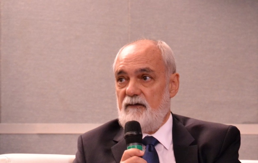 Instituições manifestam preocupação com a realocação de verbas de pesquisa Instituições manifestam preocupação com a realocação de verbas de pesquisa