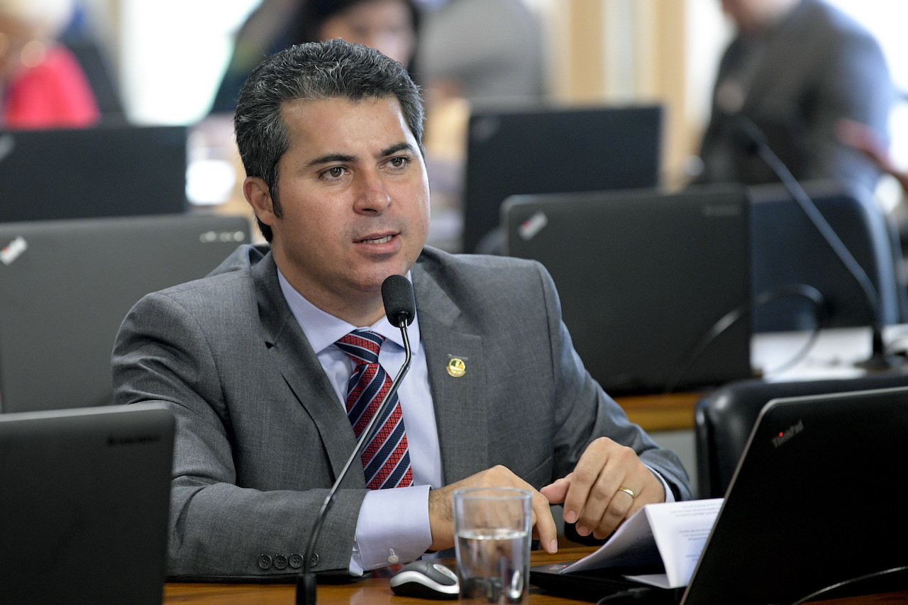 GSF deve ser analisado fora da MP de socorro ao setor elétrico, diz senador GSF deve ser analisado fora da MP de socorro ao setor elétrico, diz senador