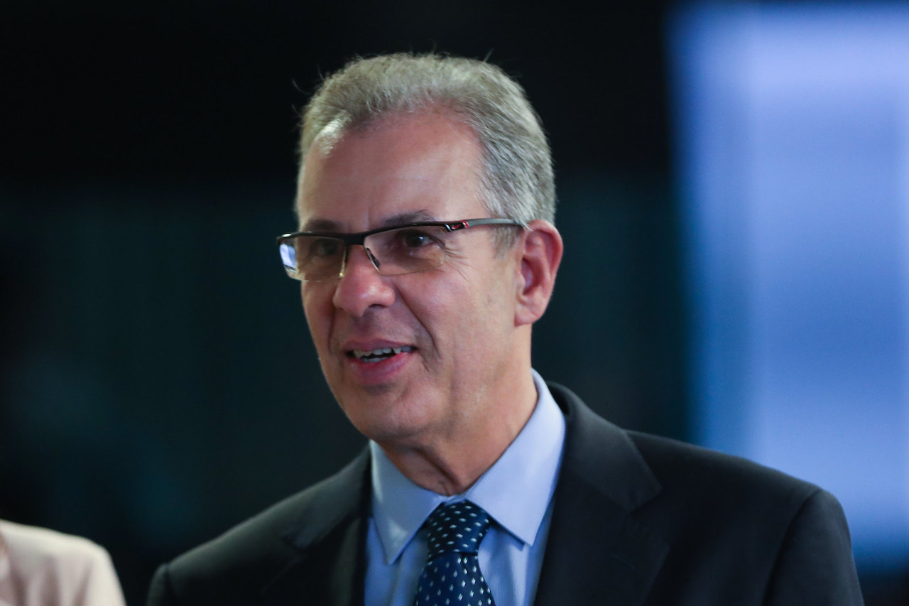 Governo edita medida provisória com socorro a distribuidoras e subsídio para baixa renda Governo edita medida provisória com socorro a distribuidoras e subsídio para baixa renda