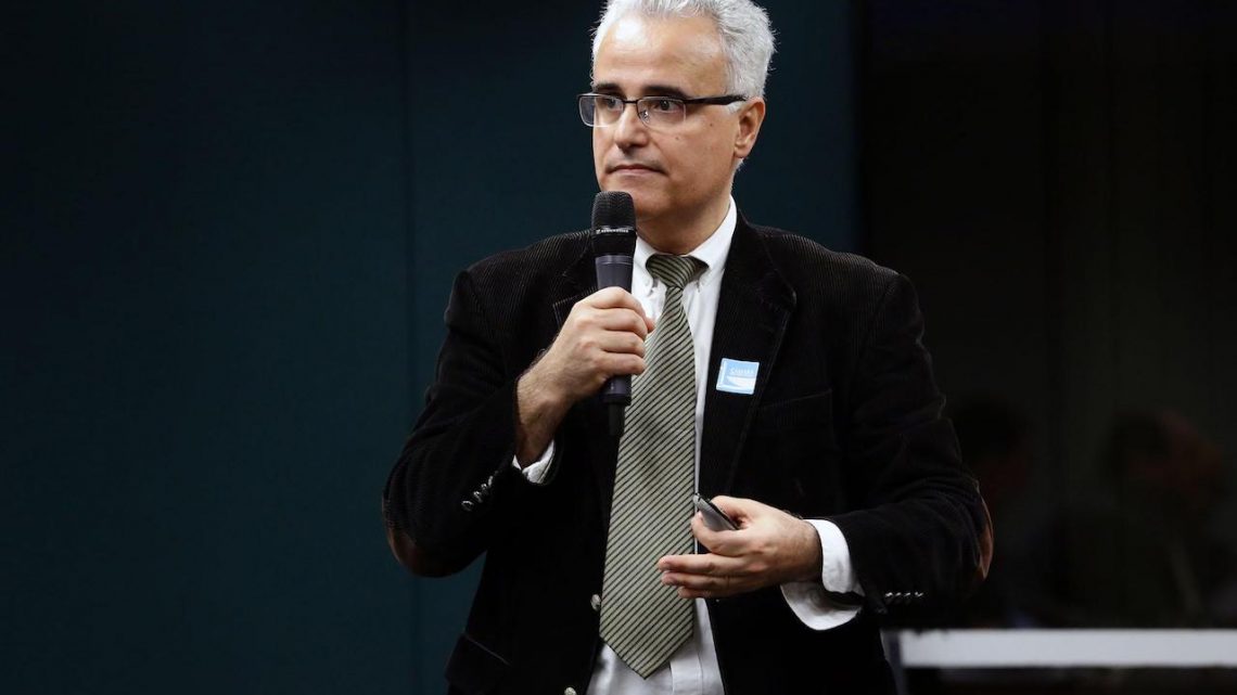 iNFRADebate: Ataques às instituições e o modelo “o mercado regula” – Como assim? iNFRADebate: Ataques às instituições e o modelo “o mercado regula” – Como assim?