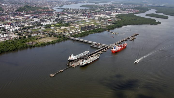 Governo qualifica no PPI para concessão os superterminais de combustíveis no Porto de Santos e rodovias em MA e PR