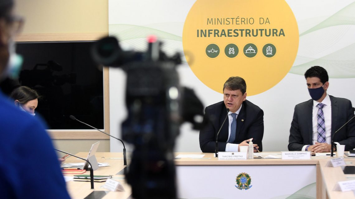 Ministro da Infraestrutura indica que estenderá contratos de concessões de rodovias do RJ Ministro da Infraestrutura indica que estenderá contratos de concessões de rodovias do RJ