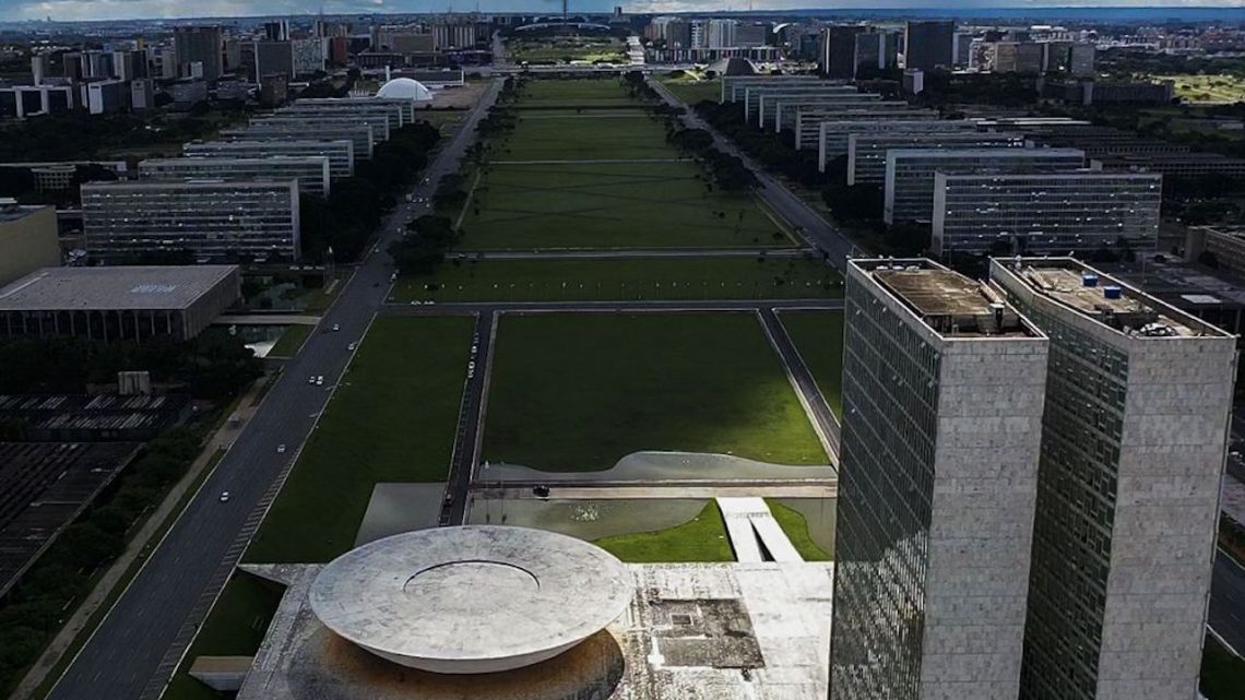 iNFRADebate: As leis e os seus nomes iNFRADebate: As leis e os seus nomes