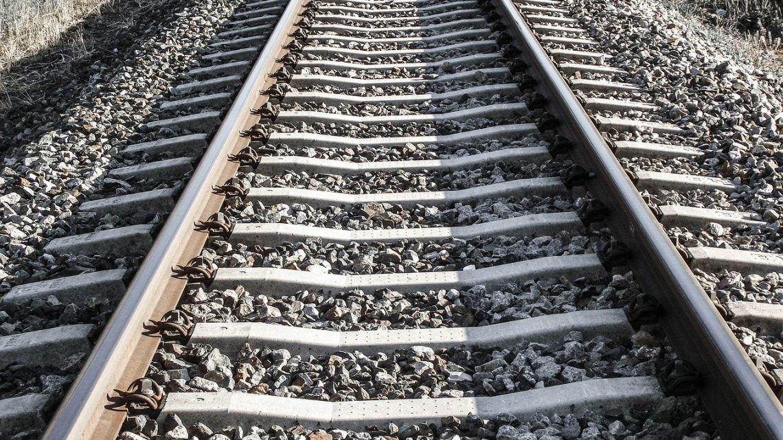 iNFRADebate: Em defesa da ferrovia iNFRADebate: Em defesa da ferrovia