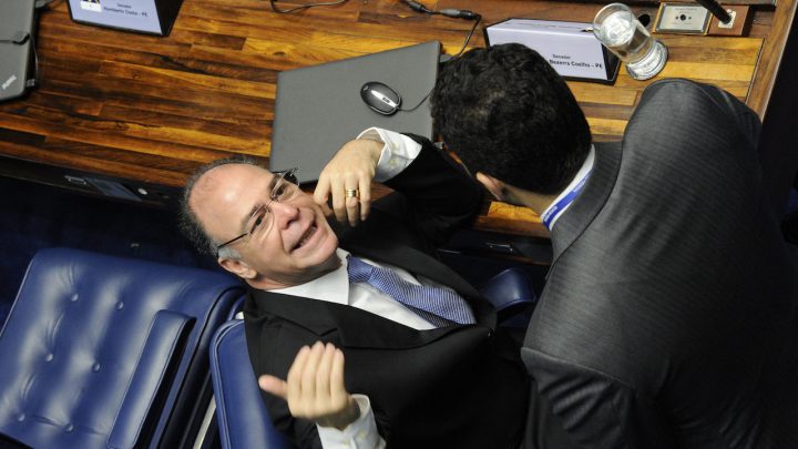 Governo tenta, mas não consegue emplacar votação da Nova Lei do Gás no Senado