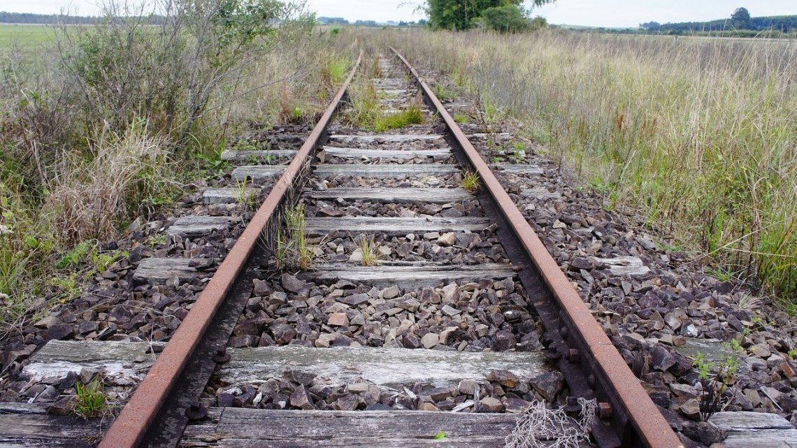 TCU abre com Malha Oeste auditorias para avaliar abandono e falta de atendimento nas ferrovias TCU abre com Malha Oeste auditorias para avaliar abandono e falta de atendimento nas ferrovias