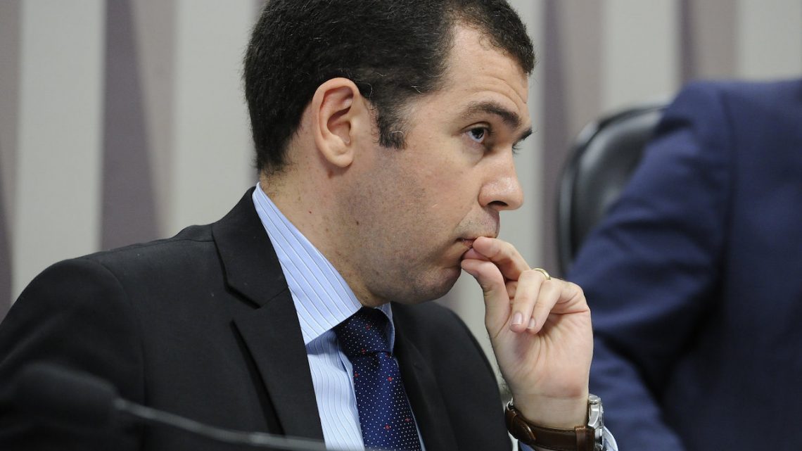 ANTT opina pela caducidade da concessão da BR-393/RJ, da K-Infra, multada em R$ 800 milhões ANTT opina pela caducidade da concessão da BR-393/RJ, da K-Infra, multada em R$ 800 milhões