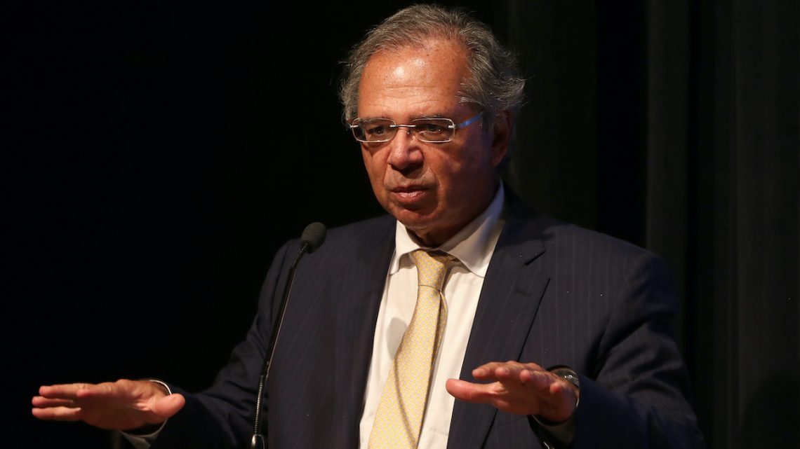 Em meio à crise energética no Amapá, Guedes reafirma privatizações da Eletrobras e PPSA Em meio à crise energética no Amapá, Guedes reafirma privatizações da Eletrobras e PPSA