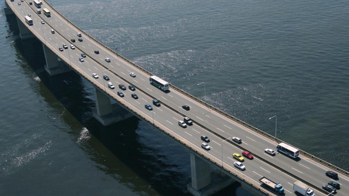 Governo reajusta tarifa do pedágio da Ponte Rio-Niterói a partir deste sábado; Saiba quanto será a nova tarifa Governo reajusta tarifa do pedágio da Ponte Rio-Niterói a partir deste sábado; Saiba quanto será a nova tarifa