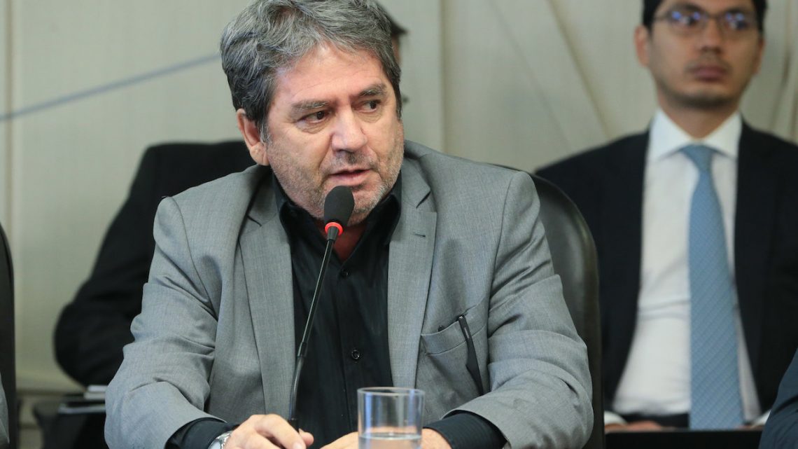 PLD atinge teto e analistas alertam para risco de insolvência no mercado livre PLD atinge teto e analistas alertam para risco de insolvência no mercado livre