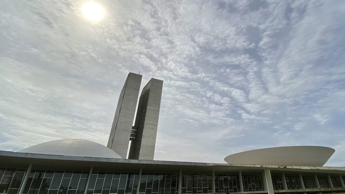 Líderes preveem votação da Nova Lei do Gás na próxima semana, mas apreciação ainda é incerta Líderes preveem votação da Nova Lei do Gás na próxima semana, mas apreciação ainda é incerta