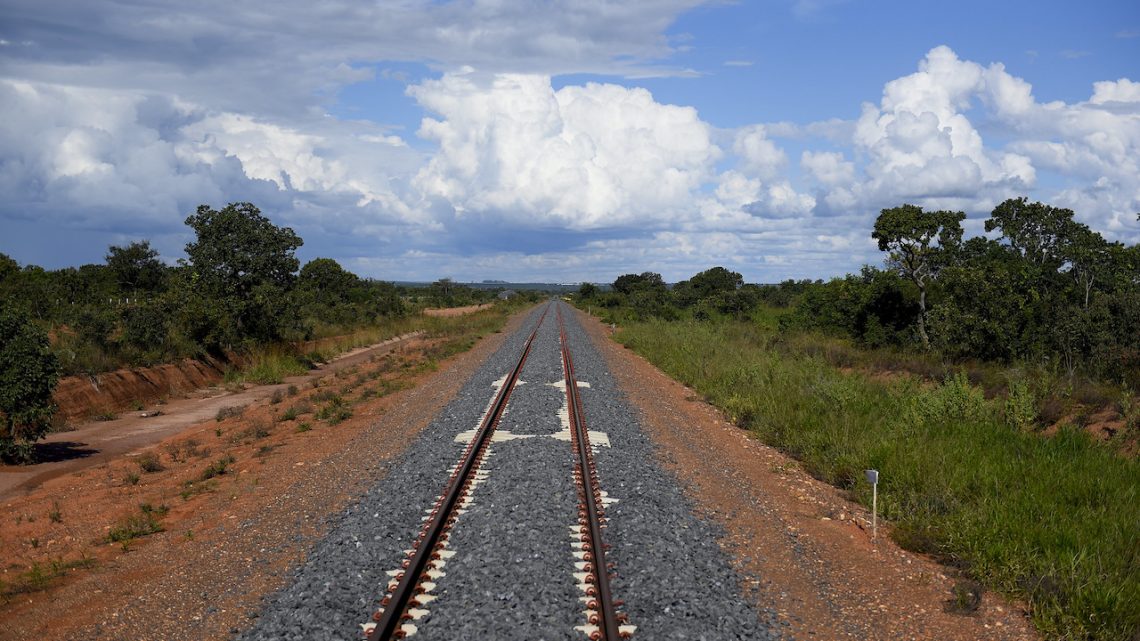 iNFRADebate: As ferrovias brasileiras precisam se “falar” iNFRADebate: As ferrovias brasileiras precisam se “falar”