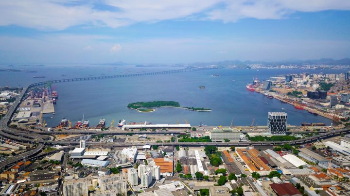 Especialistas, políticos e empresários apontam características que habilitam o Rio de Janeiro a se tornar um polo logístico
