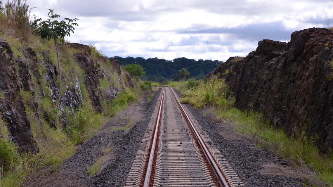 Pedidos de ferrovias por autorização já alcançam 8,4 mil km e R$ 117 bilhões em investimentos Pedidos de ferrovias por autorização já alcançam 8,4 mil km e R$ 117 bilhões em investimentos