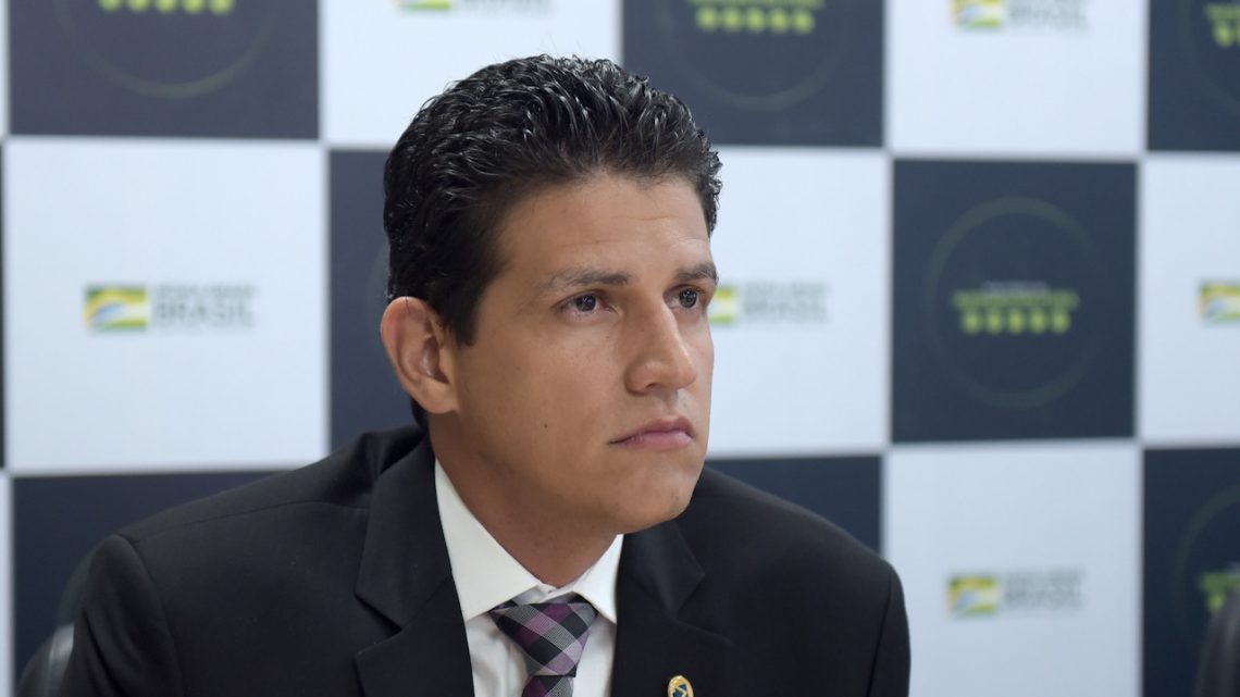 Ministro diz que ferrovias privadas e concedidas devem operar em parceria nas autorizadas Ministro diz que ferrovias privadas e concedidas devem operar em parceria nas autorizadas