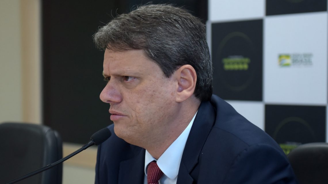 Infraestrutura tenta contornar crise com estados sobre renovação da Ferrovia Centro-Atlântica Infraestrutura tenta contornar crise com estados sobre renovação da Ferrovia Centro-Atlântica