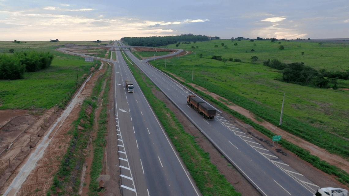 Justiça Federal suspende decisão do TCU sobre redução de pedágio da BR-163/MT Justiça Federal suspende decisão do TCU sobre redução de pedágio da BR-163/MT