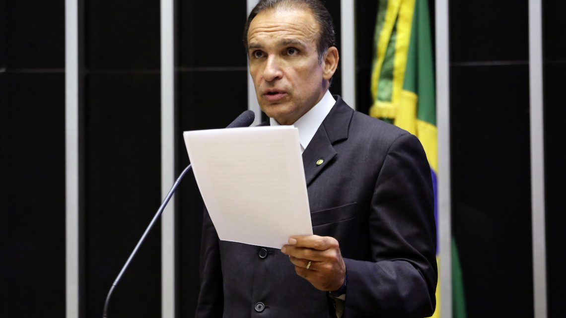 Deputado do RJ convoca audiência sobre FCA e quer recursos para fazer ferrovia no Porto do Açu Deputado do RJ convoca audiência sobre FCA e quer recursos para fazer ferrovia no Porto do Açu
