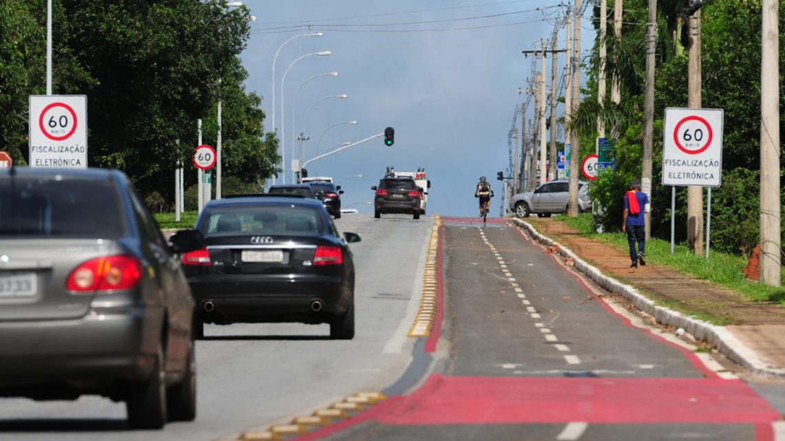 Governo cria grupos de trabalho para implementar política para redução de mortes no trânsito Governo cria grupos de trabalho para implementar política para redução de mortes no trânsito