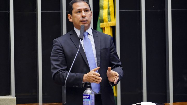 Líderes vão tentar criar “ambiente mínimo” de votação do PL de Geração Distribuída nesta semana