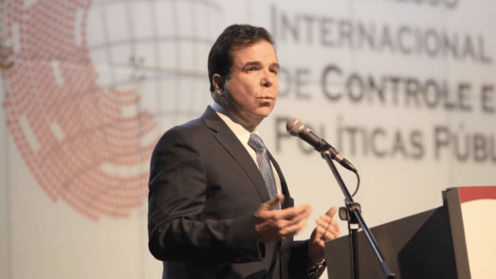 Para especialista, fim da previsão de crimes culposos nas contratações traz alívio a servidores