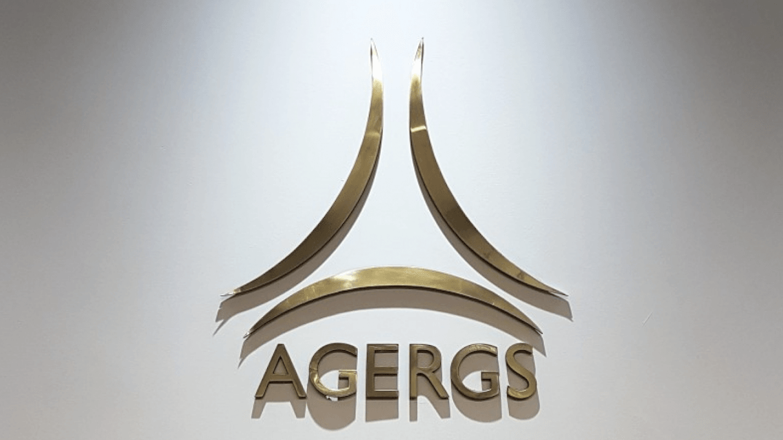 Com apoio do governo, assembleia gaúcha aprova PL tirando poder de agência reguladora Com apoio do governo, assembleia gaúcha aprova PL tirando poder de agência reguladora