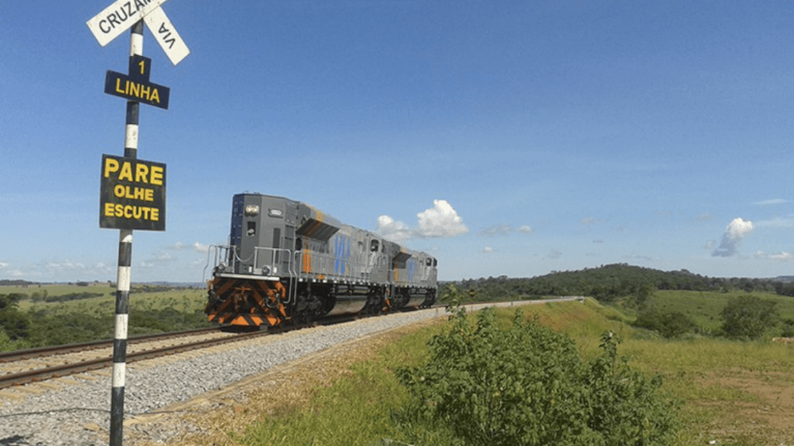 Guerra ferroviária leva Rumo a pedir autorização para trechos solicitados pela VLI e operados pela MRS Guerra ferroviária leva Rumo a pedir autorização para trechos solicitados pela VLI e operados pela MRS
