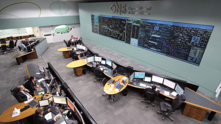 Plano da operação do ONS traz alertas sobre o limite de conexão à rede de transmissão