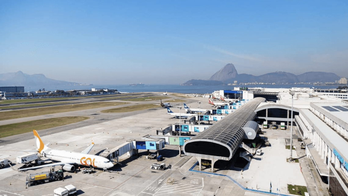 Aeroportos do Rio: Associações pedem à ANAC intervenção para reduzir voos no Santos Dumont Aeroportos do Rio: Associações pedem à ANAC intervenção para reduzir voos no Santos Dumont