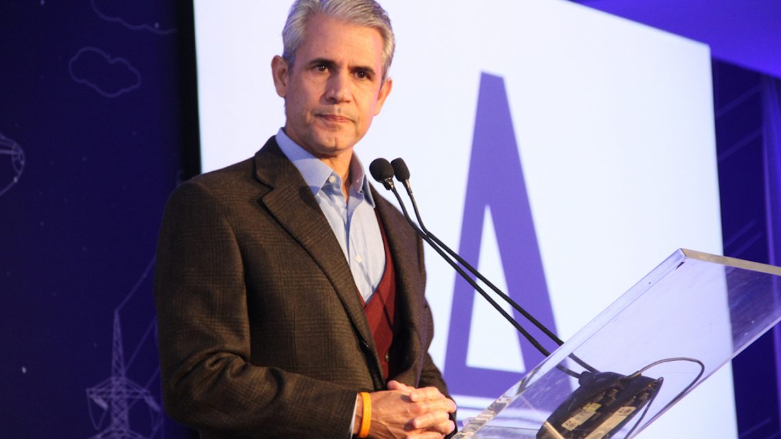 Felipe d’Avila defende abertura econômica unilateral e potencial verde do Brasil para atrair investimentos em infraestrutura Felipe d’Avila defende abertura econômica unilateral e potencial verde do Brasil para atrair investimentos em infraestrutura
