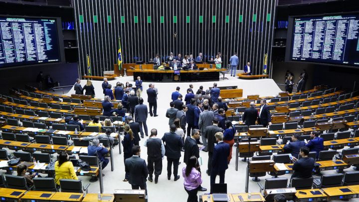 Análise: Mudança na Lei das Estatais uniu esquerda, direita e centro