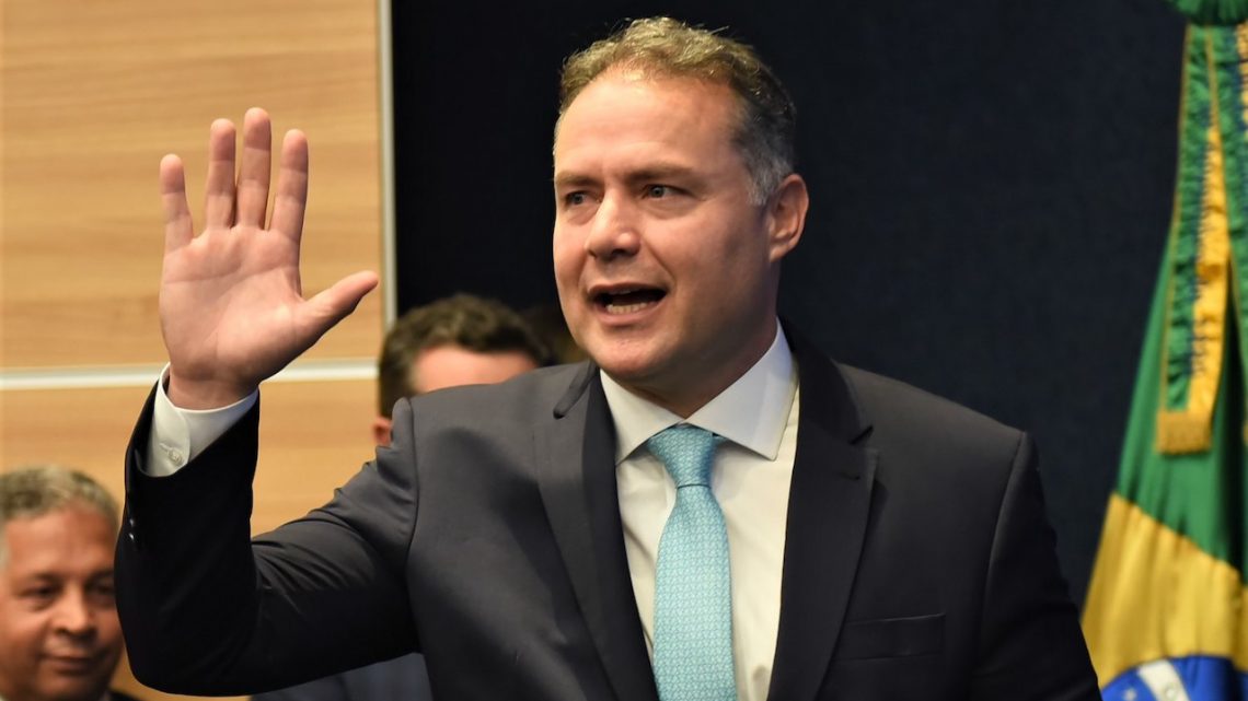 Renan Filho determina conversas com governo do Paraná sobre concessões rodoviárias Renan Filho determina conversas com governo do Paraná sobre concessões rodoviárias