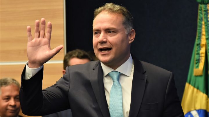 Renan Filho determina conversas com governo do Paraná sobre concessões rodoviárias