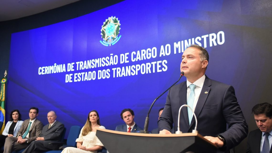 Governo manterá fusão de EPL e Valec, diz ministro dos Transportes Governo manterá fusão de EPL e Valec, diz ministro dos Transportes