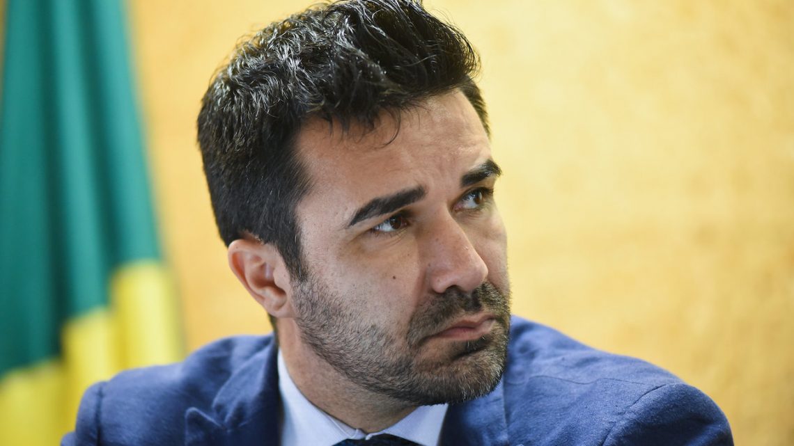 Alexandre Silveira se fortalece com reeleição de Pacheco e deve emplacar Eustáquio no MME Alexandre Silveira se fortalece com reeleição de Pacheco e deve emplacar Eustáquio no MME