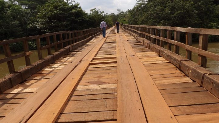 Governo vai acabar com pontes de madeira em vias federais e ampliar contratos de manutenção, diz secretária