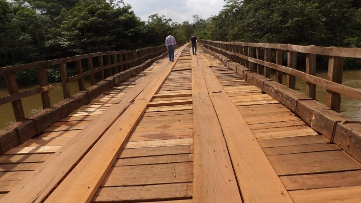 Governo vai acabar com pontes de madeira em vias federais e ampliar contratos de manutenção, diz secretária